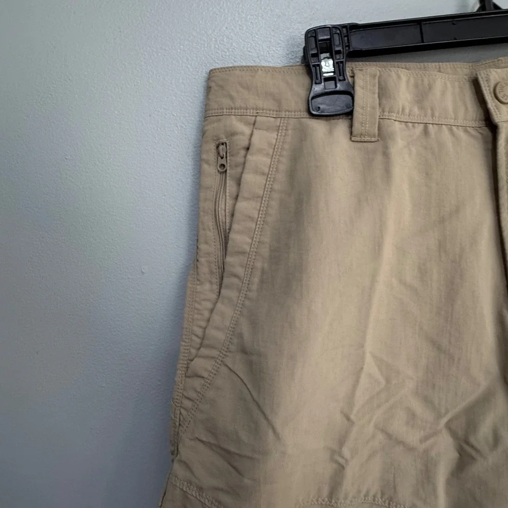 The North Face Mens Khaki Nylon Hiking Shorts Tan Outdoor Trail Size 36
